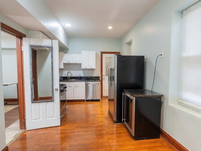 Photo - 1224 N Cleaver St Unit 1F
