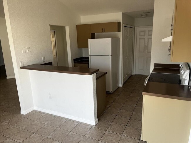 Photo - 404 Danube Dr