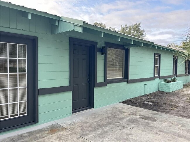 Photo - 1405 SE 4th Ave