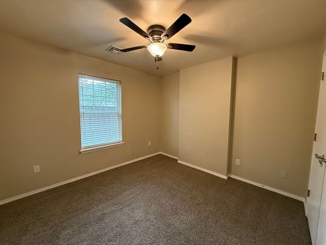Photo - Collinsville 3 Bedroom 2 Bathroom