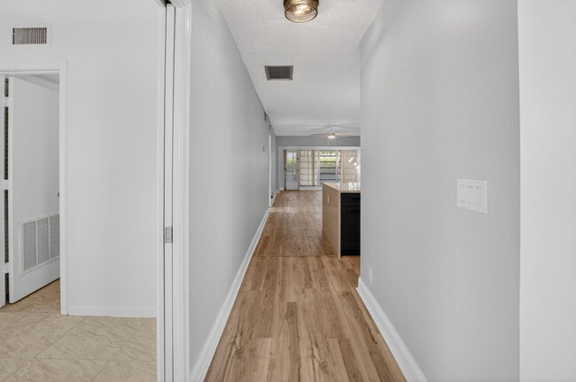 Photo - 2401 Del-Aire Blvd Unit 101