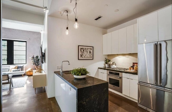 Photo - 6 Mint Plaza Unit 304