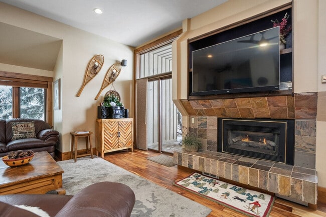 Photo - 2704 Crosstimbers Trail Unit SI ID1564276P