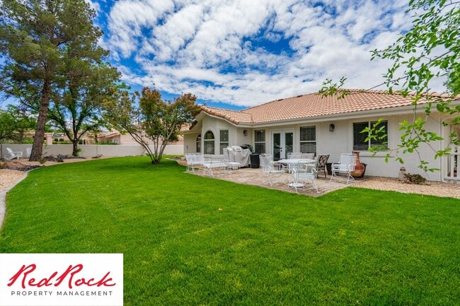 Building Photo - 3 Bedroom Home With 2 Car Garage In St. George