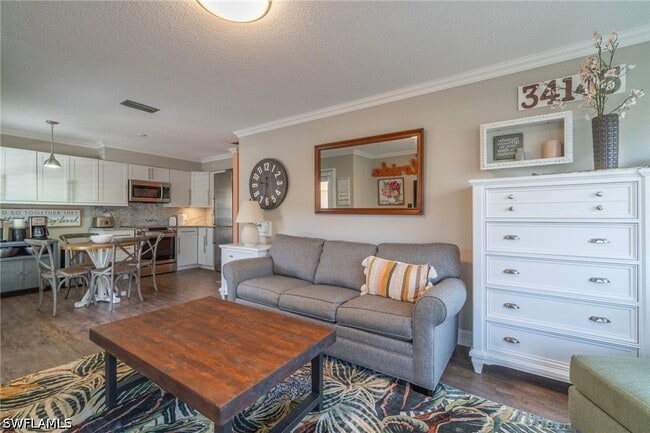 Photo - 1215 Edington Pl Unit A6