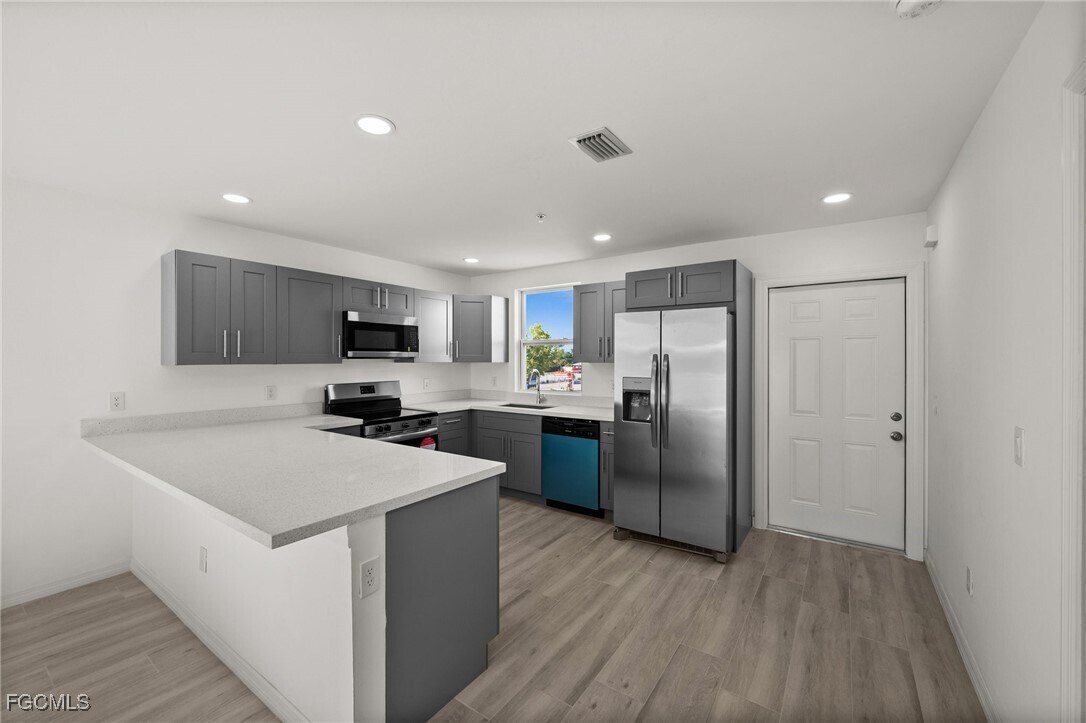 Photo - 3815 Chiquita Blvd S Unit 106