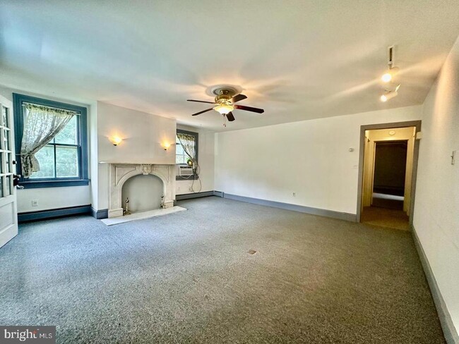 3504 Buckeystown Pike