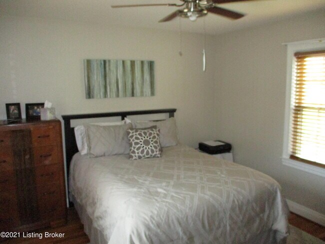 Photo - 3342 Dayton Ave