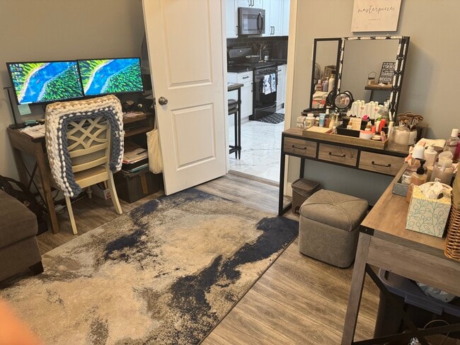 110 Broadway Unit 1