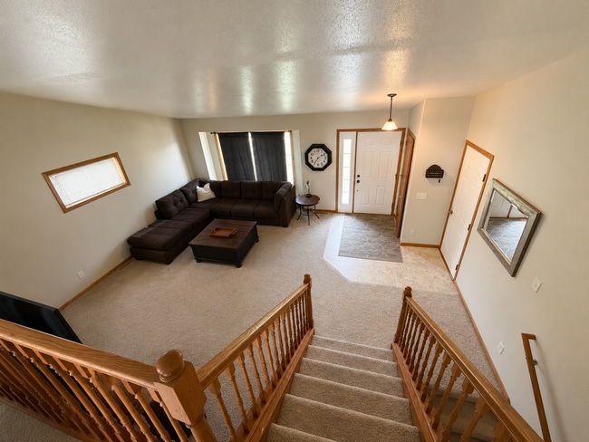 Photo - 4BR/2ba Tri-Level Home in Private West Side Neighborhood Near Sherman School