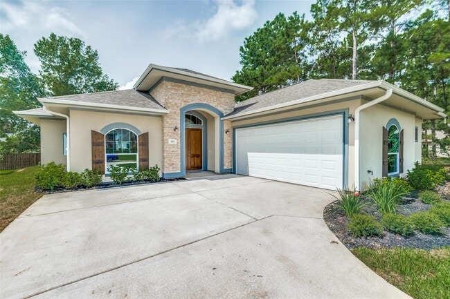 Photo - 144 Monterrey Rd W