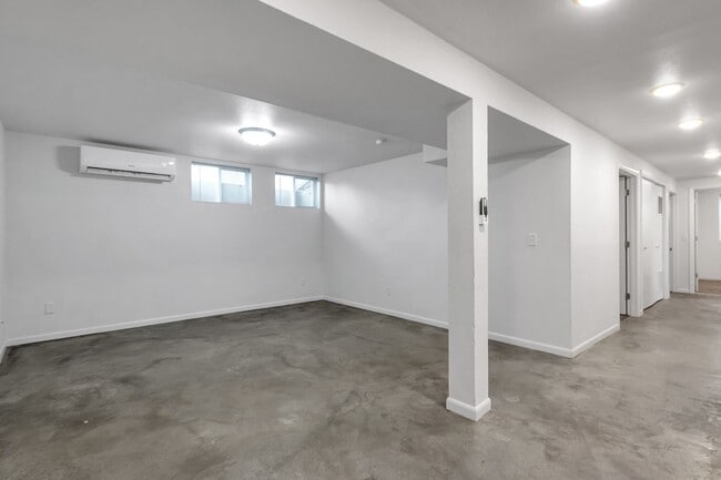 Photo - 1852 Elaine Dr Unit 2