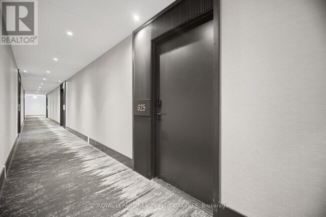 Photo - 2450 Old Bronte Rd Unité 625