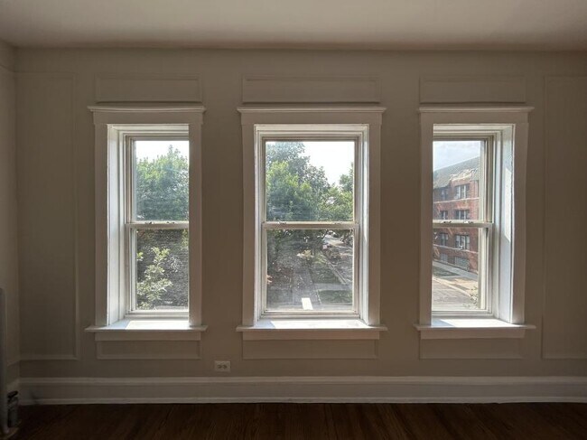 Photo - 0 bedroom in Chicago IL 60647 Unit 123