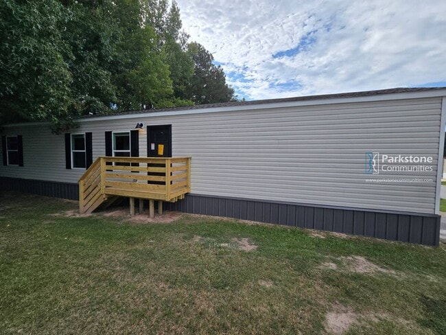 Building Photo - 2420 Emery Hills Dr