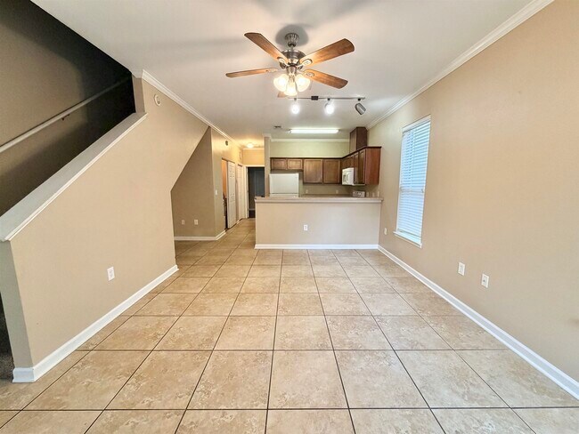 Photo - 2400 Fred Smith Rd Unidad 207