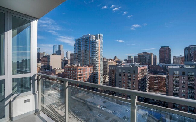 Photo - 801 S Financial Pl