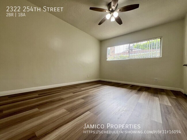 2322 254th St