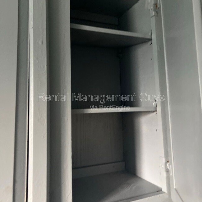 Photo - 2110 Fremont Ave N