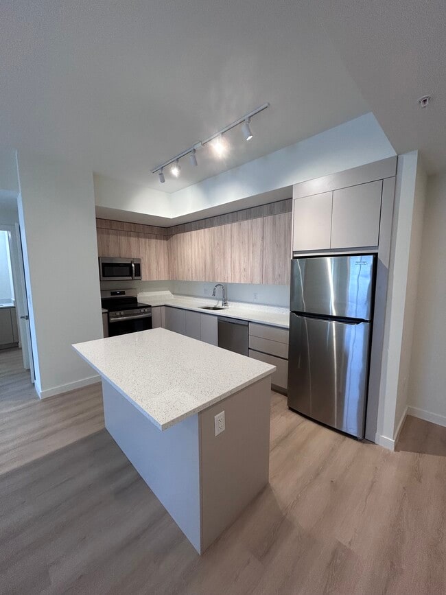 Building Photo - 302 Princeton Dr Unit B4 Rental