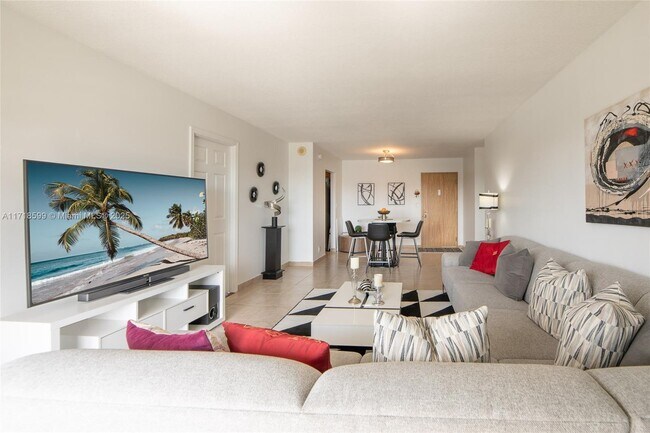Photo - 1625 SE 10th Ave Condo Unit 607