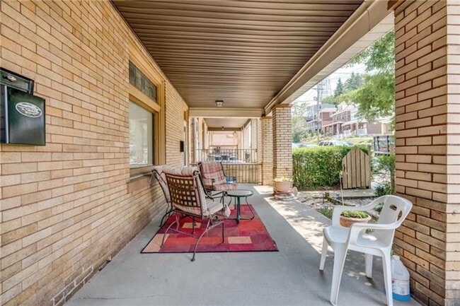 Photo - 13-15 Bailey Unit Mt Washingotn