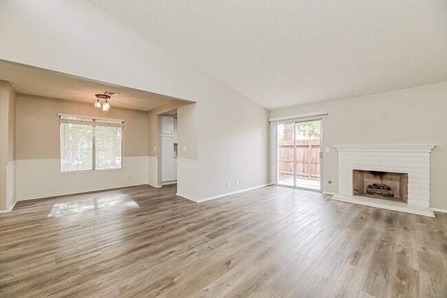 Photo - 763 Heritage Vista Ave