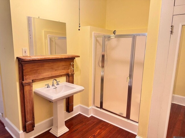 Photo - 781 North St
