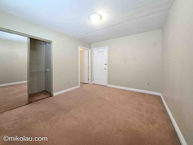 Photo - 3773 Burke St