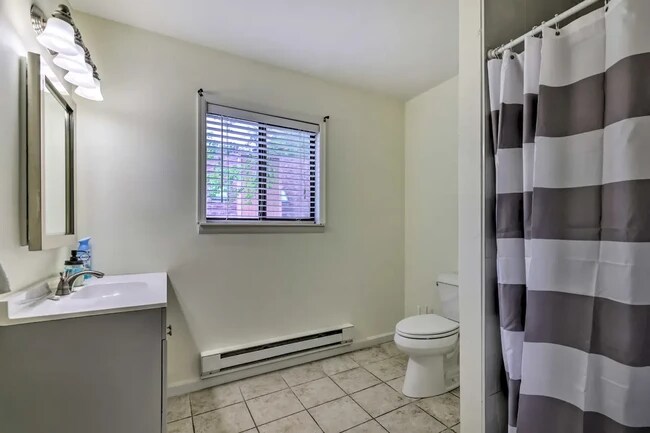 Photo - 542 Country Place Dr