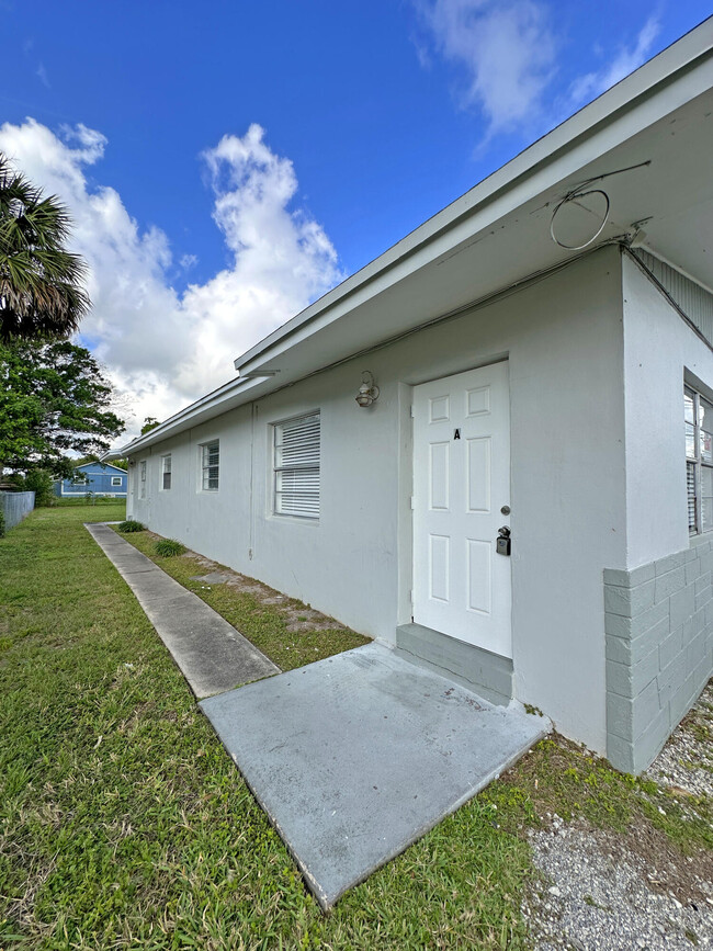 Building Photo - 1107 N 21st St Rental