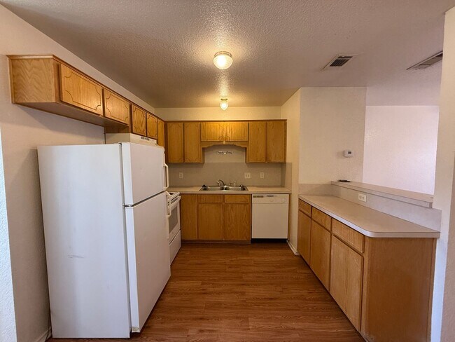 Photo - 4504 Alan Kent Dr Unidad # B