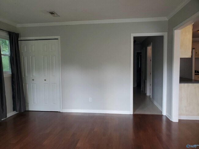 Photo - 2248 Norwood Dr NW