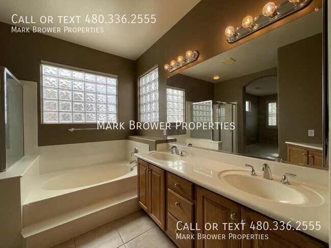 Photo - 17453 W Rock Ledge Rd