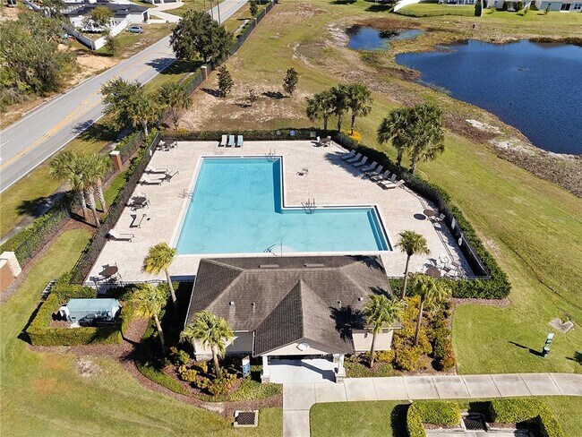 Photo - 110 Claire Ln