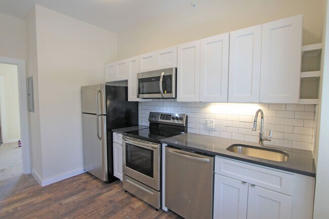 Photo - 7110 Germantown Ave Unit 2F