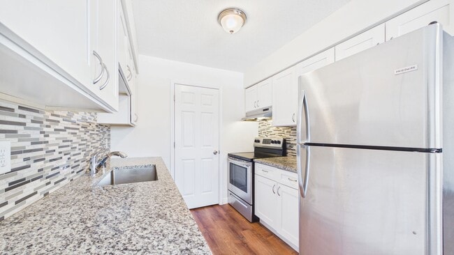 Photo - 34 Grand Apartments Unit 10213-302