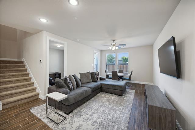 Photo - 1014 MJ Brown St