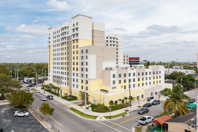 Photo - Mosaico Apartments