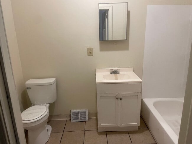 Photo - 5422 W Girard Ave Unit 1