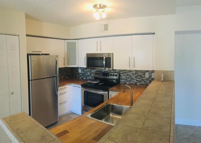 Photo - 1721 Village Blvd Unit 303