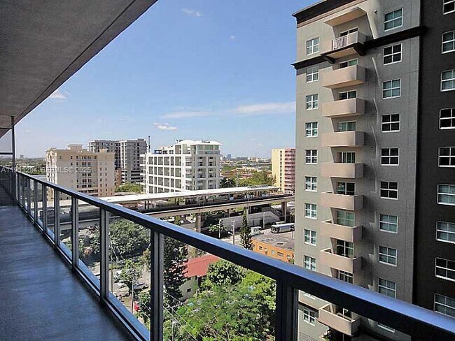 Photo - 1111 SW 1st Ave Unidad 1123-N