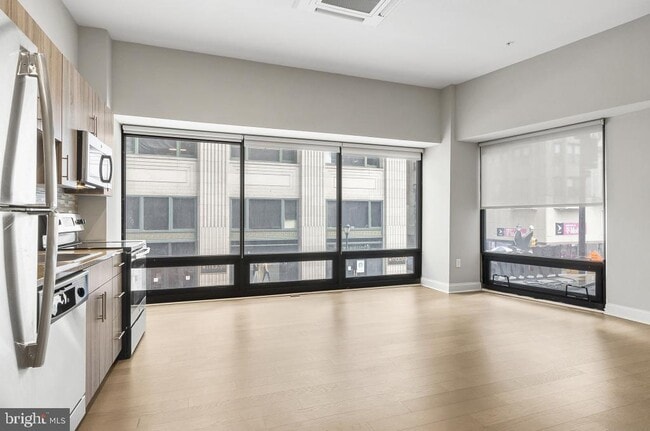 Photo - 1300-6 Chestnut St Apartment Unit 907