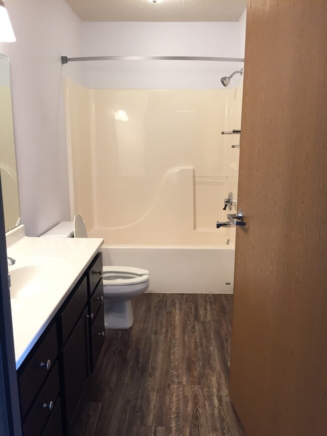 Building Photo - KJT Place - West Acres Unit 272