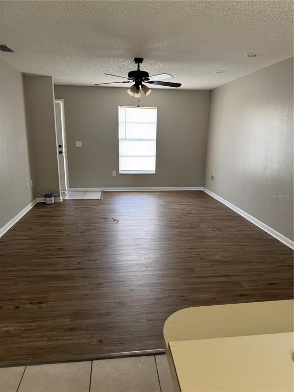 Photo - 912 Shirley Ann Trail