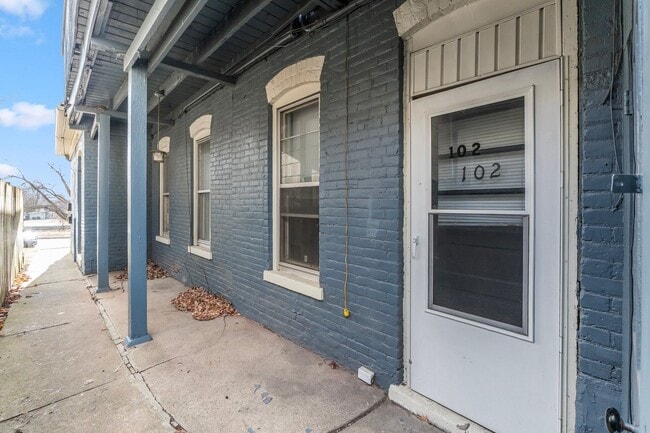 Photo - Two bedroom available for a move in right ... Unit 1006 Runnion Ave Apt.201 Fort Wayne, IN 46808