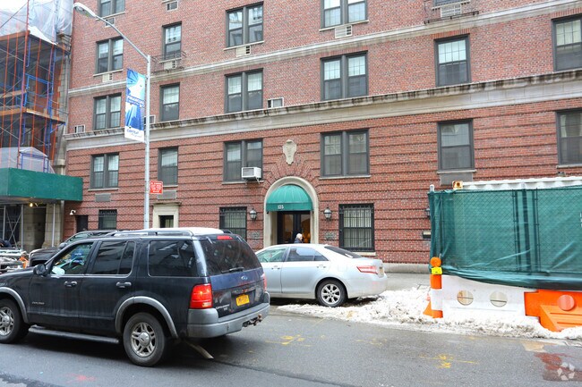 Photo - 125 E 63rd St