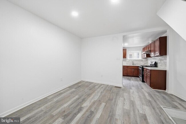 Photo - 1625 S Marston St