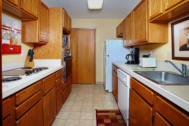 Forest Green Apartments