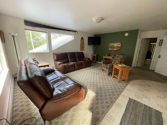 Photo - 307 Harbor Terrace Ln Unit Upper
